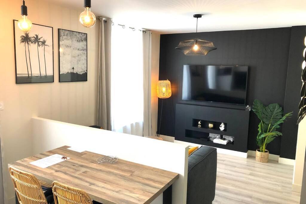 Appartement La Madeleine 로리앙 외부 사진